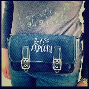 Authentic Coach Signature Fanny Pack Authentic Coach Signature Fanny Pack