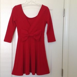 NWOT back bow dress - M NWOT back bow dress - M