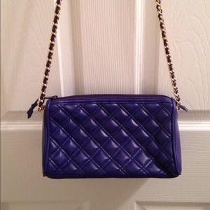 Quilted Cobalt Blue / Indigo Crossbody Purse Quilted Cobalt Blue / Indigo Crossbody Purse