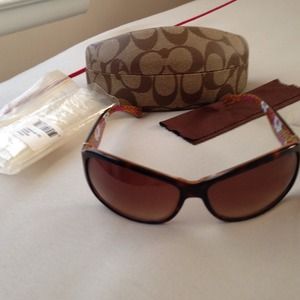 Coach Sarah Tortoise Sunglasses Coach Sarah Tortoise Sunglasses