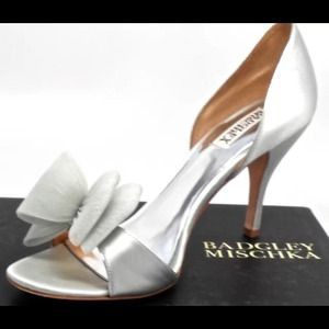 badgley mischka silver heels badgley mischka silver heels