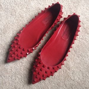 Valentino Shoes - Valentino stud flat shoes Valentino Shoes - Valentino stud flat shoes