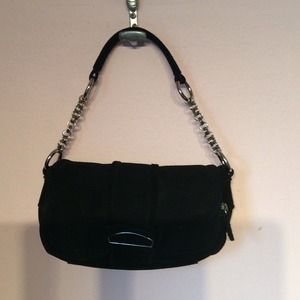 GENUINE LEATHER BLACK BAG. GENUINE LEATHER BLACK BAG.