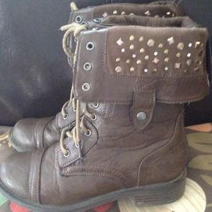 Girls Justice Boots sz 2 Girls Justice Boots sz 2