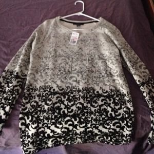 S sweater new with tags S sweater new with tags