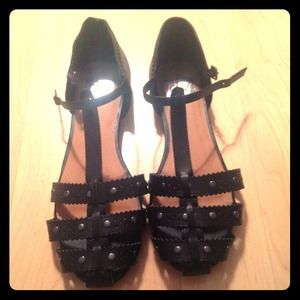 Brand new Dolce Vita Zina Sandals Brand new Dolce Vita Zina Sandals