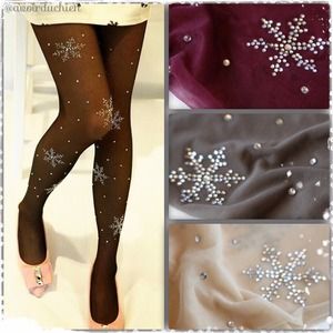 HP 11/26 New! Gorgeous snowflake rhinestone tights HP 11/26 New! Gorgeous snowflake rhinestone tights