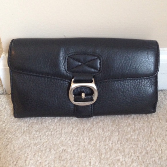 58 michael kors clutches wallets walet from rayda s closet on poshmark 58 michael kors clutches wallets walet from rayda s closet on poshmark