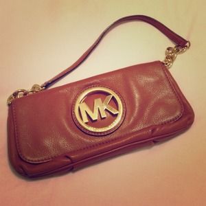 Authentic Michael Kors clutch Authentic Michael Kors clutch