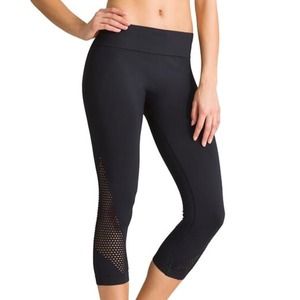 Athleta Pants - Athleta black Laser Cut capri Athleta Pants - Athleta black Laser Cut capri
