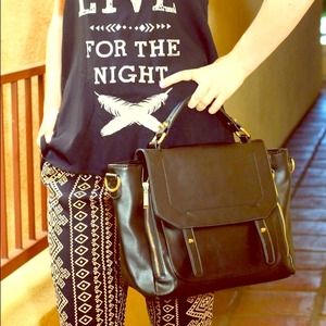 JustFab Handbags - Black Bag With Front Zippers JustFab Handbags - Black Bag With Front Zippers