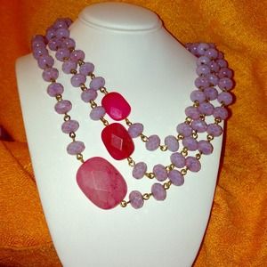 David Aubrey Lilac/Pink Statement Necklace David Aubrey Lilac/Pink Statement Necklace