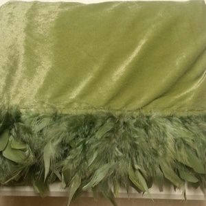 New Pottery Barn Moss Green Velour & Feather Throw New Pottery Barn Moss Green Velour & Feather Throw