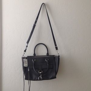Rebecca Minkoff Handbags - 💥FLASH SALE💥Bnwt rebbecca minkoff purse Rebecca Minkoff Handbags - 💥FLASH SALE💥Bnwt rebbecca minkoff purse
