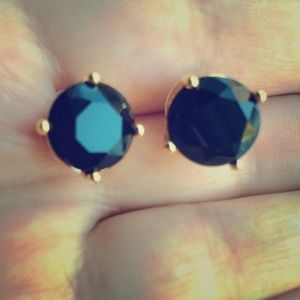 C. Wonder Black and Gold Bling Stud Earrings C. Wonder Black and Gold Bling Stud Earrings