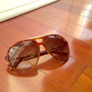 Authentic Chloe Aviator Sunglasses Authentic Chloe Aviator Sunglasses