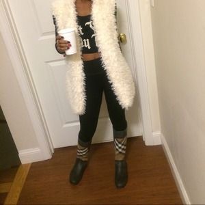 Authentic burberry boots Authentic burberry boots