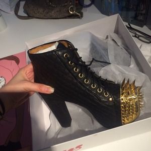 Jeffrey Campbell Spiked quilted Litas Jeffrey Campbell Spiked quilted Litas