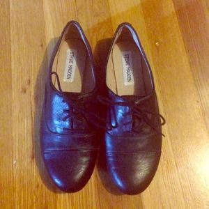 Steve Madden- Black Leather Oxfords Steve Madden- Black Leather Oxfords