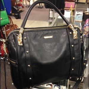 NWT Rebecca Minkoff Cupid leather bag in black. NWT Rebecca Minkoff Cupid leather bag in black.