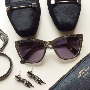 ASOS Accessories - Marbled Sunnies ASOS Accessories - Marbled Sunnies