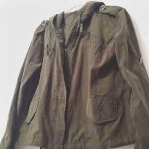 Brandy melville green jacket Brandy melville green jacket