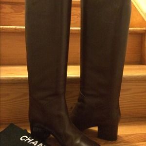 Chanel brown tall riding boots Chanel brown tall riding boots