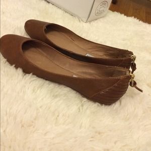 Steve Madden tan leather flats Steve Madden tan leather flats