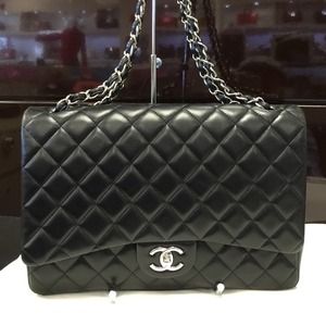 Chanel Maxi Classic Flap Bag Lambskin Chanel Maxi Classic Flap Bag Lambskin