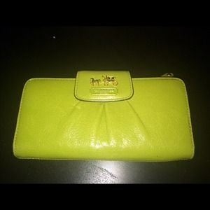 Coach Madison Slim Envelope Wallet Coach Madison Slim Envelope Wallet