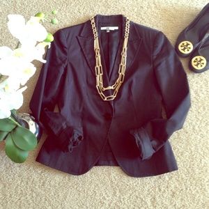 Zara Outerwear - Zara blazer size medium Zara Outerwear - Zara blazer size medium