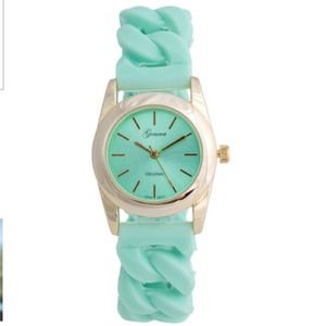Jewelmint Jewelry - Jewelmint Pretty Pistachio Watch Jewelmint Jewelry - Jewelmint Pretty Pistachio Watch