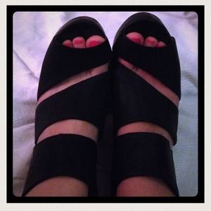Jeffrey Campbell strap wedge Jeffrey Campbell strap wedge 