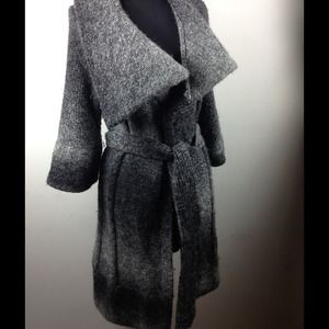 Sale Gorgeous Gray & White Long Sweater Sale Gorgeous Gray & White Long Sweater