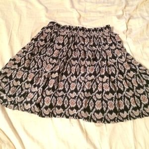 brandy Melville floral heather skirt brandy Melville floral heather skirt