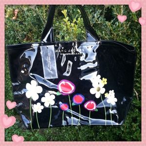 Marc Jacobs Handbags - NEW Marc Jacobs Fragrances Flower Tote NWT Marc Jacobs Handbags - NEW Marc Jacobs Fragrances Flower Tote NWT