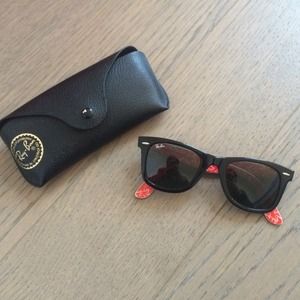 Ray Ban sunglasses authentic Ray Ban sunglasses authentic