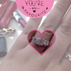 Jewelry - ✨1HR SALE✨Glitzy three stone cz ring Jewelry - ✨1HR SALE✨Glitzy three stone cz ring