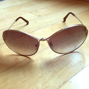 ❤️Authentic❤️Louis Vuitton Daisy sunglasses ❤️Authentic❤️Louis Vuitton Daisy sunglasses