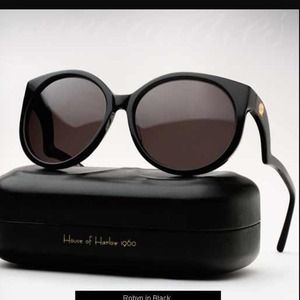 House of Harlow 1960 Accessories - House of Harlow Robyn sunglasses👓🎀 House of Harlow 1960 Accessories - House of Harlow Robyn sunglasses👓🎀