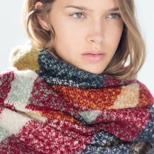 Zara Accessories - ⬇️Last One⬇️Zara Checked Blanket Scarf Zara Accessories - ⬇️Last One⬇️Zara Checked Blanket Scarf