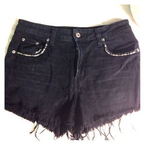 Black carmar high waisted denim shorts! Sz 28 LF Black carmar high waisted denim shorts! Sz 28 LF