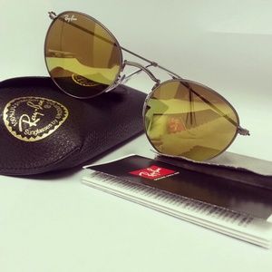 Ray Ban classic Round metal sunnies! New! Ray Ban classic Round metal sunnies! New!