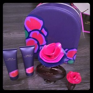 Marc Jacobs Other - Marc Jacobs LOLA Perfume 4PC Gift Set Marc Jacobs Other - Marc Jacobs LOLA Perfume 4PC Gift Set