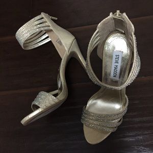 Steve Madden Shoes - Gold Heels - Steve Madden Steve Madden Shoes - Gold Heels - Steve Madden