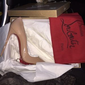 Christian Louboutin Shoes - Christian Louboutin So Kate Pumps Christian Louboutin Shoes - Christian Louboutin So Kate Pumps