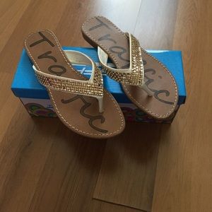 Traffic Shoes - White sandals with gold accents Traffic Shoes - White sandals with gold accents