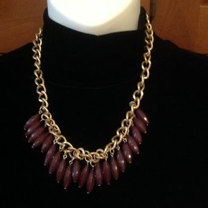 /Statement Necklace in gold with purple beads /Statement Necklace in gold with purple beads