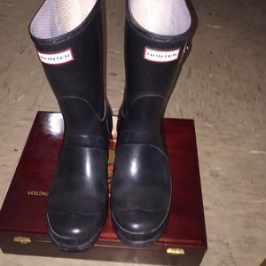 Hunter boots short size 8 (READ DESCRIPTION!) Hunter boots short size 8 (READ DESCRIPTION!)