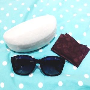 Coach Blue/Tortoise Sunglasses❤️ Coach Blue/Tortoise Sunglasses❤️